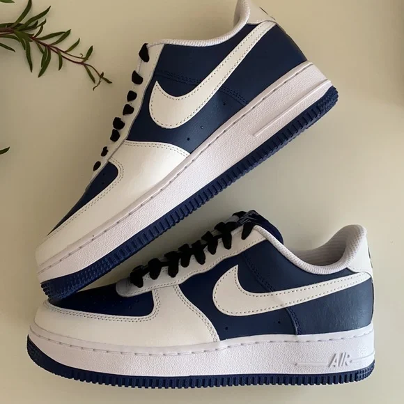 New custom Nike Air Force 1 sneakers - Picture 7 of 8